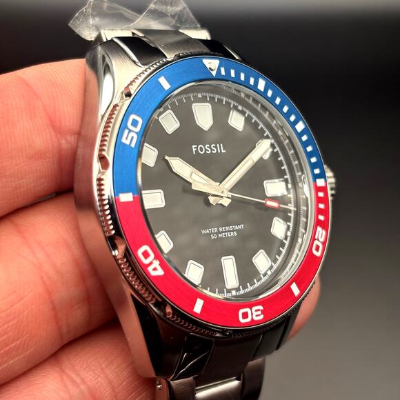 Fossil BQM2883 Mens Black Dial Pepsi Bezel Stainless Steel Diver Style Watch NIB - Picture 17 of 17